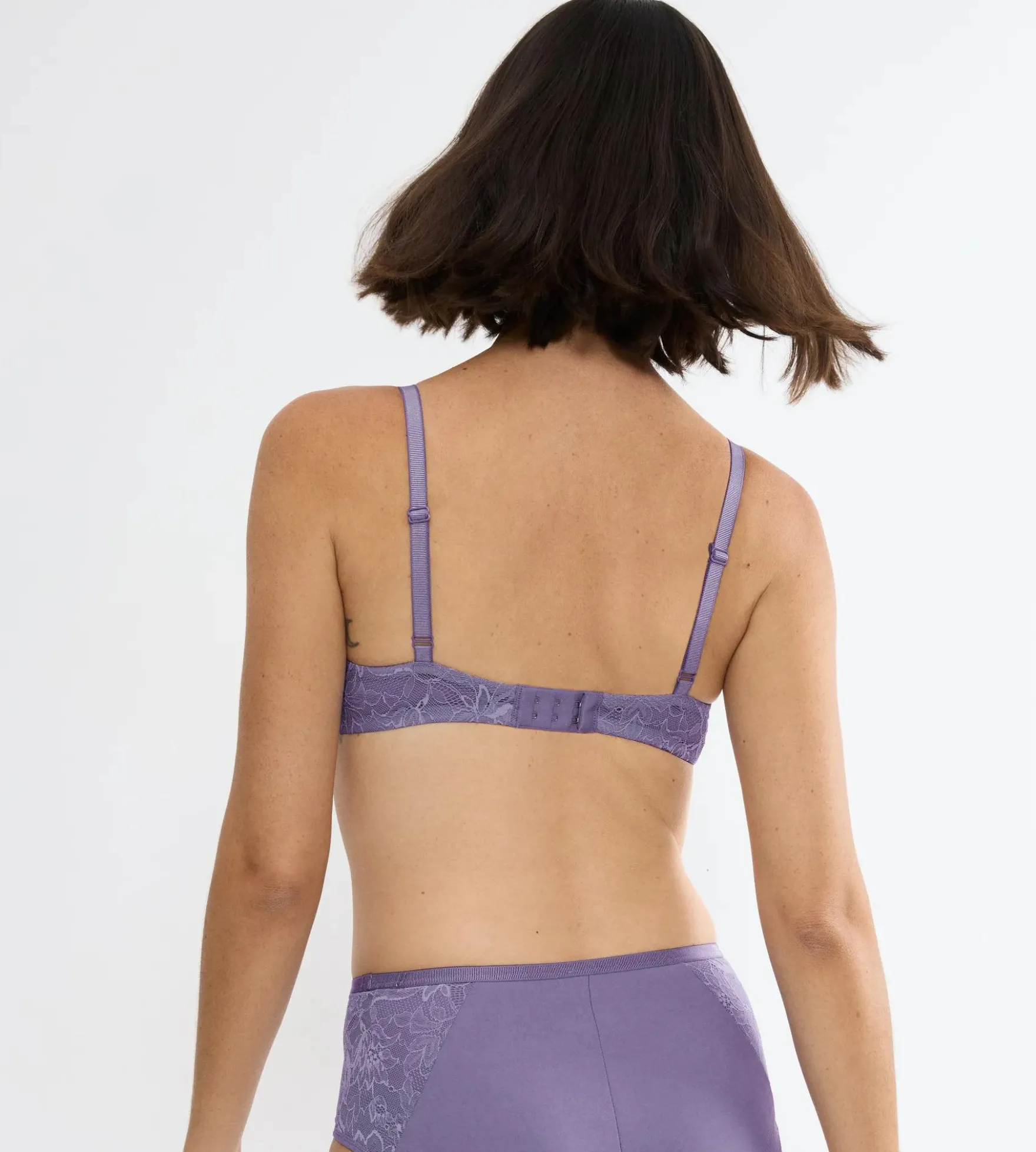 AMOURETTE CHARM Wired padded bra