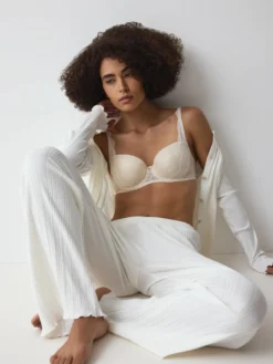 AMOURETTE CHARM Wired padded bra