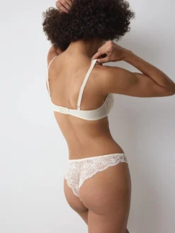 AMOURETTE CHARM Wired padded bra