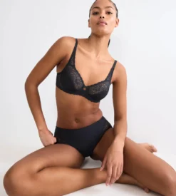 AMOURETTE GRAPHIC Wired bra