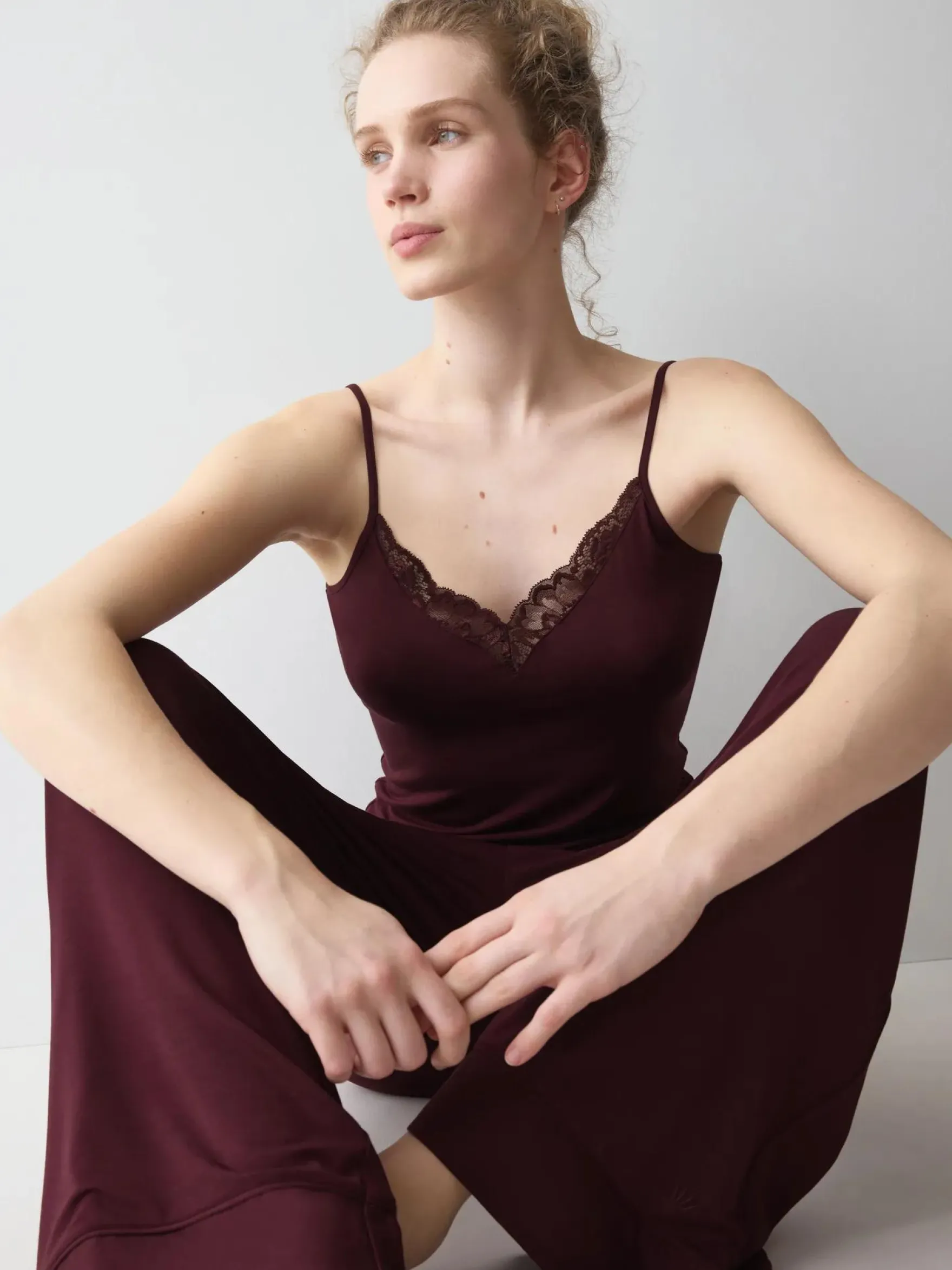 AMOURETTE Top with spaghetti straps