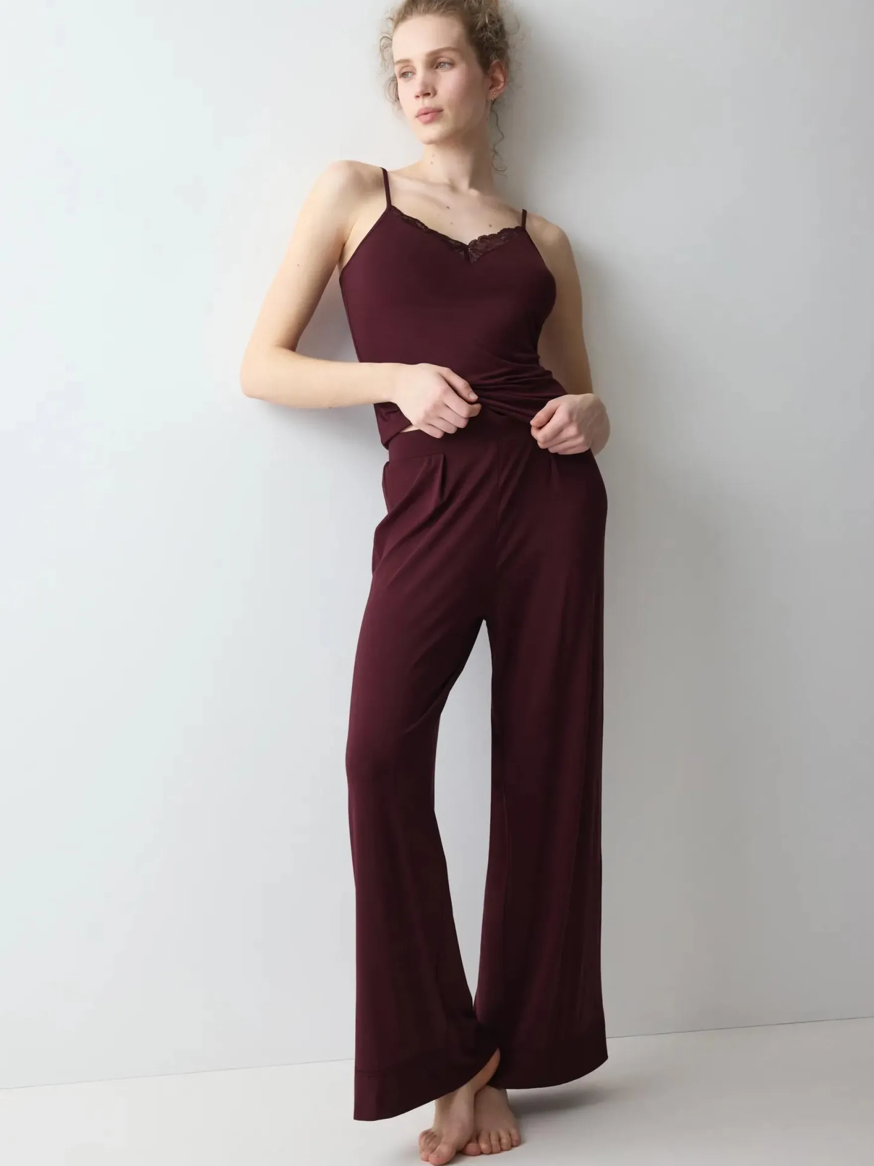 AMOURETTE Trousers