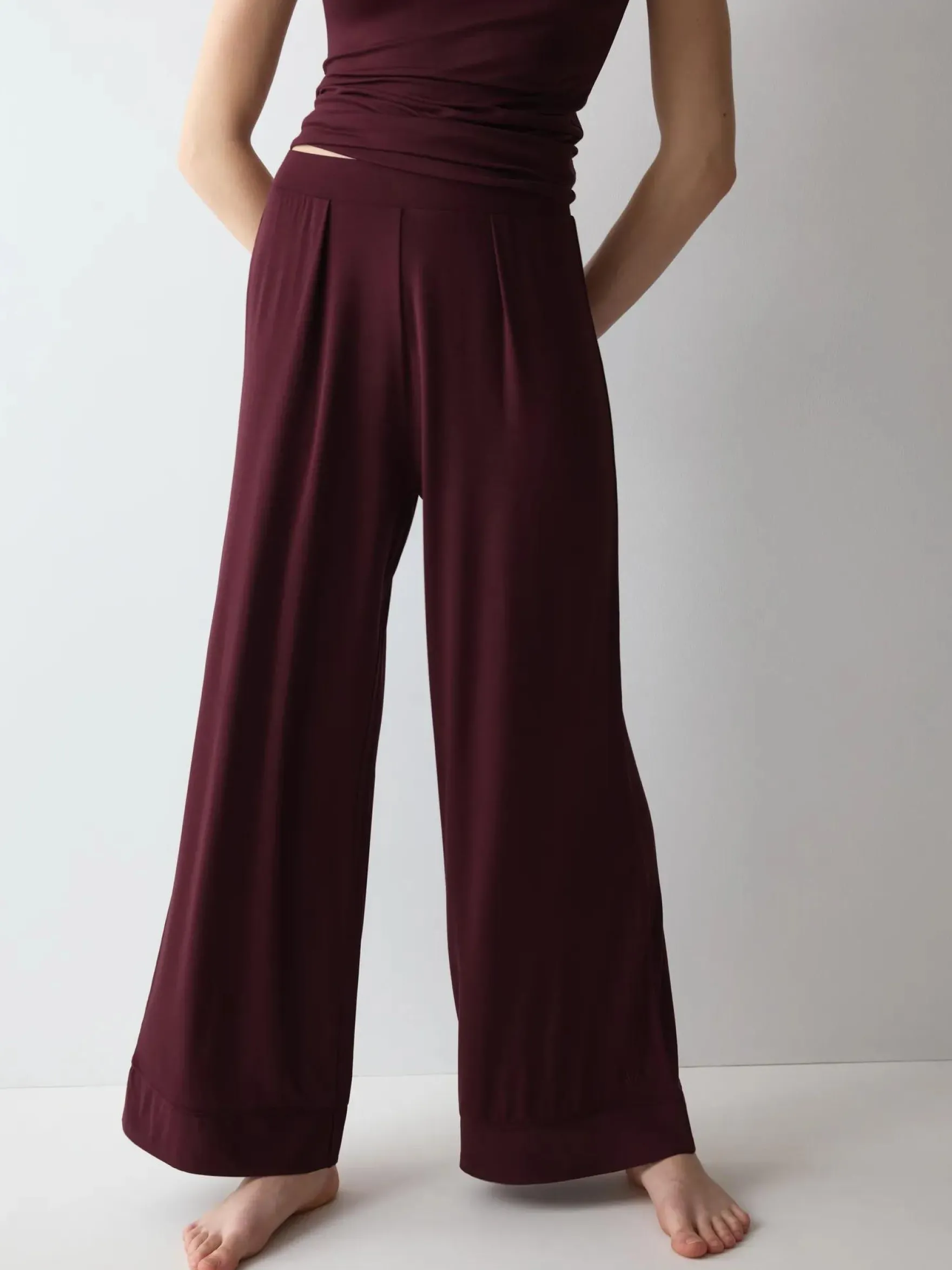 AMOURETTE Trousers