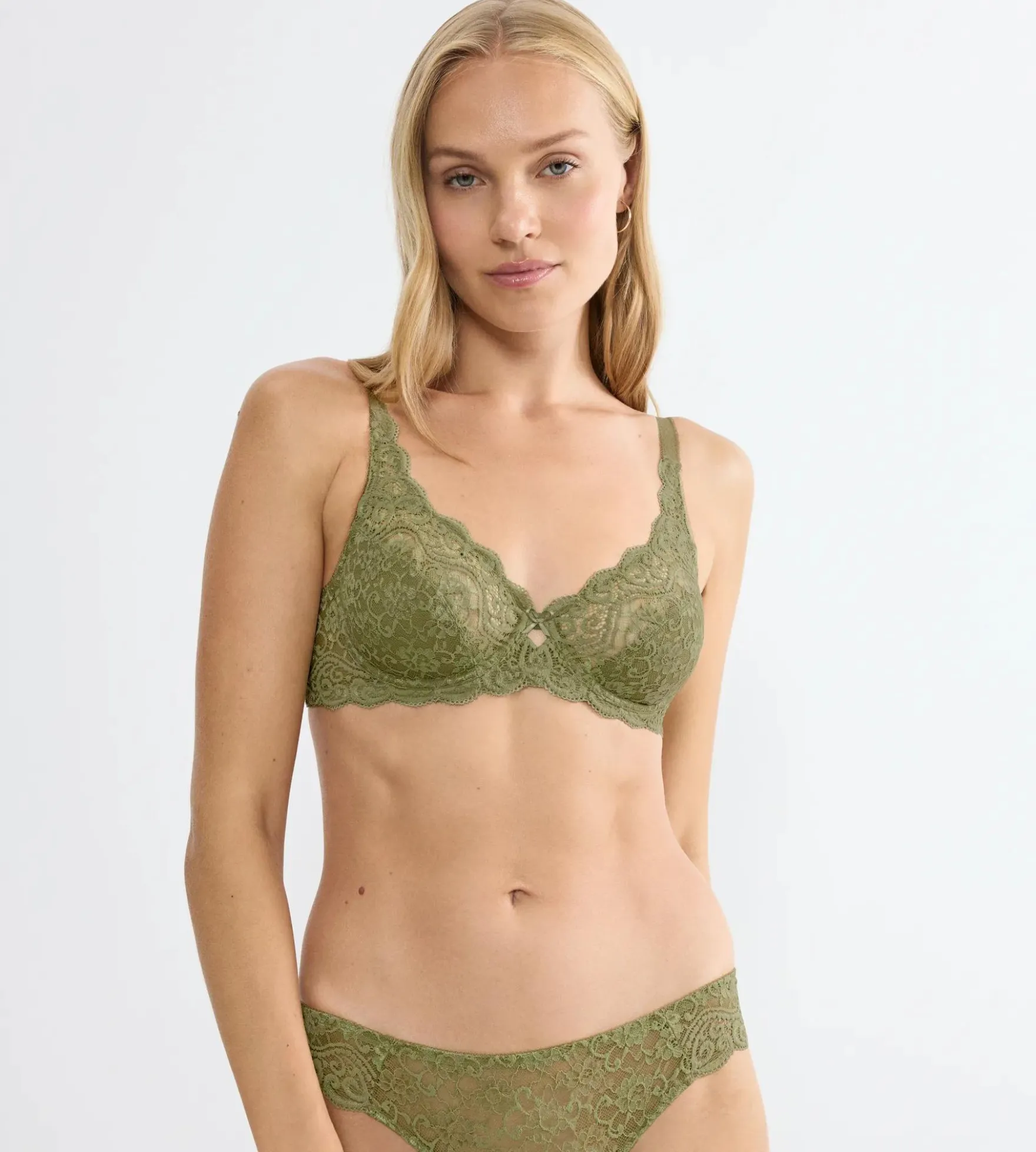 AMOURETTE Wired bra