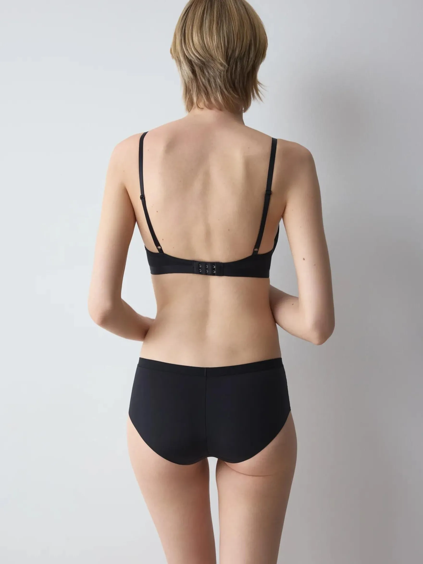 AURA SPOTLIGHT Maxi knickers