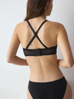 BEAUTY-FULL ESSENTIAL Wired padded bra with detachable straps