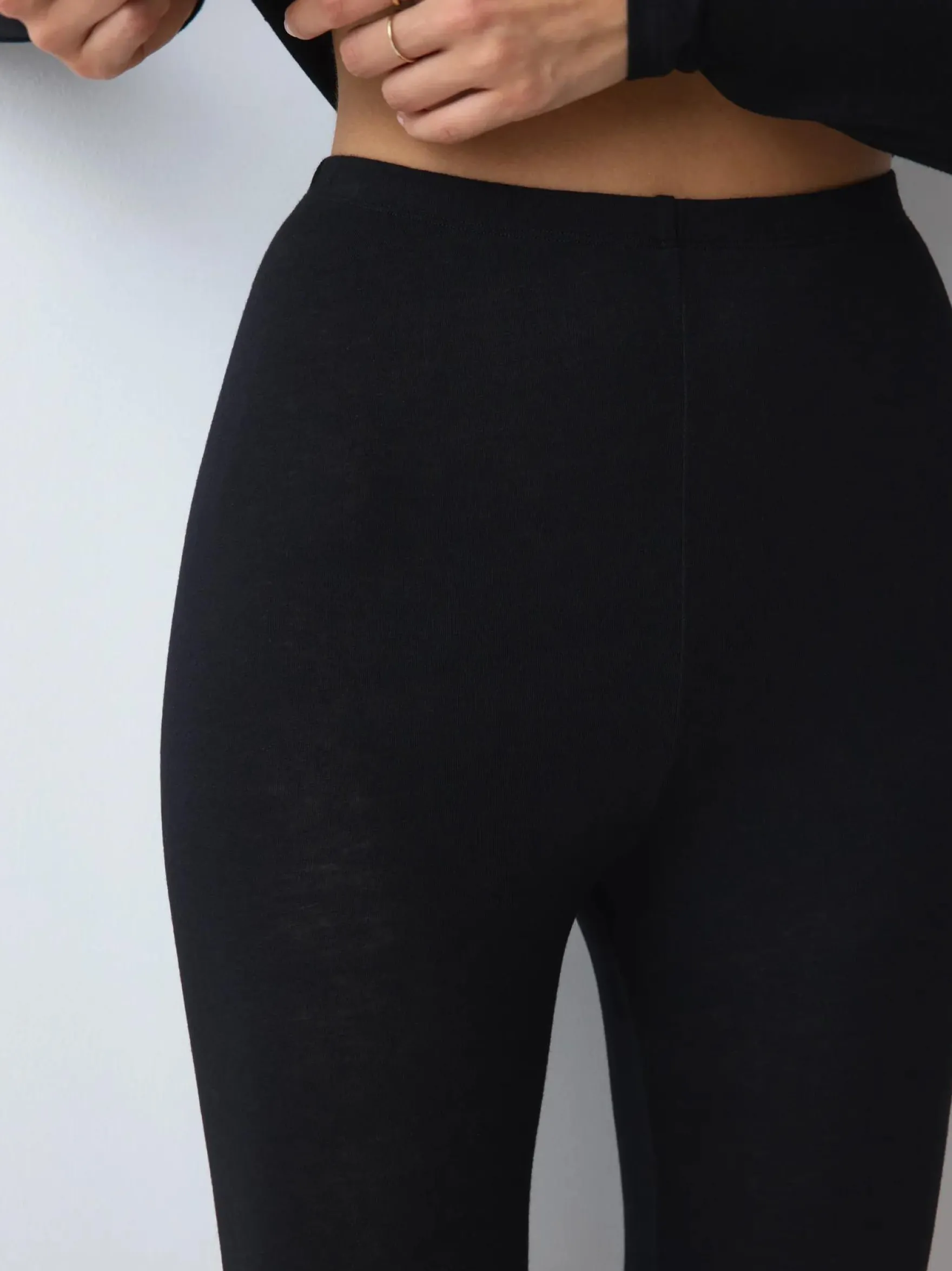 BEAUTY LAYERS Leggings