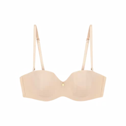 BODY MAKE-UP ESSENTIALS Wired padded bra with detachable straps