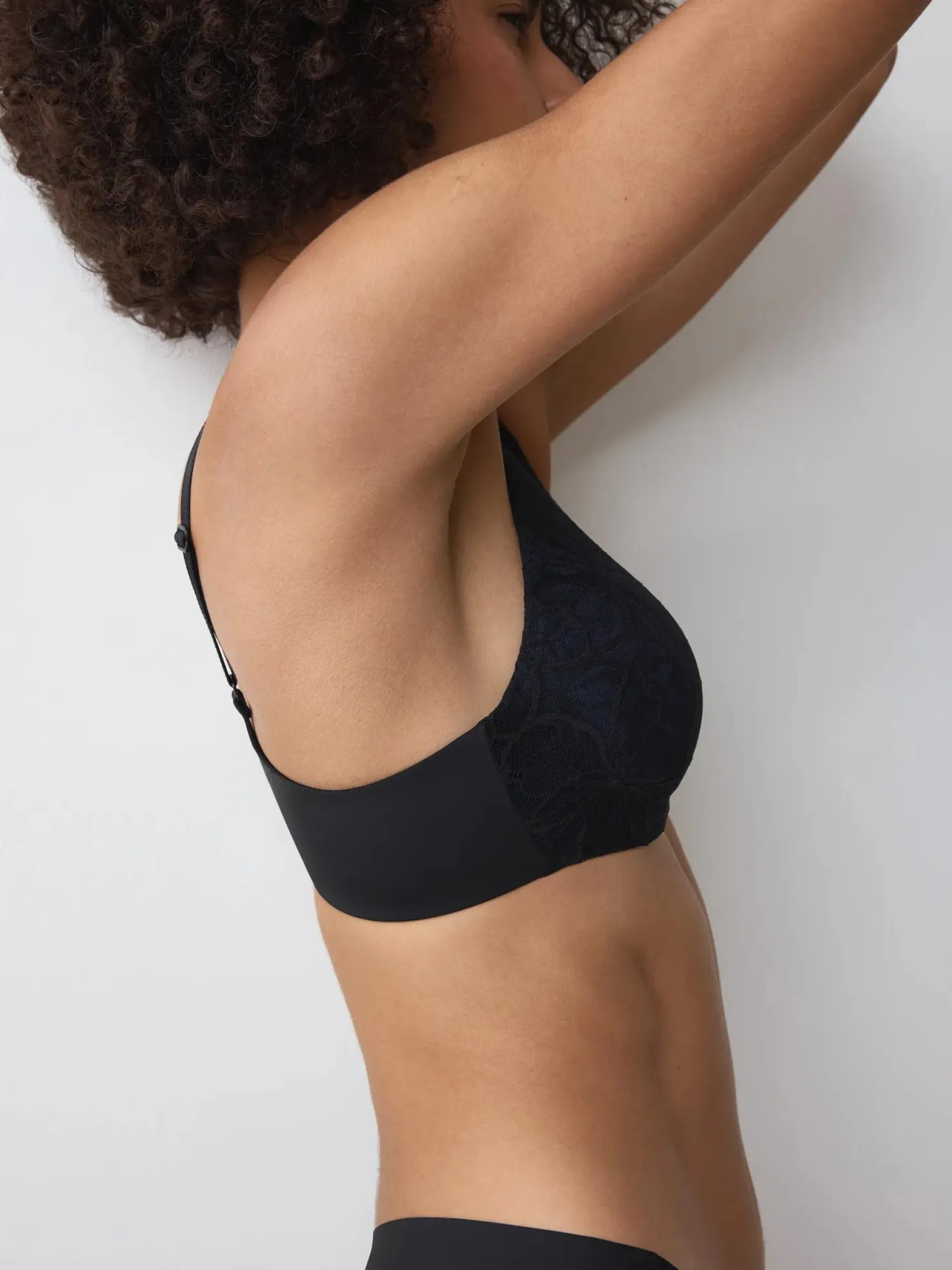 BODY MAKE-UP ILLUSION LACE Wired padded bra