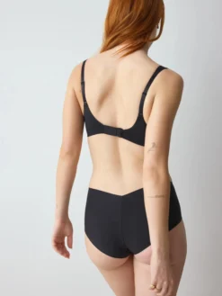 BODY MAKE-UP ILLUSION Wired padded bra