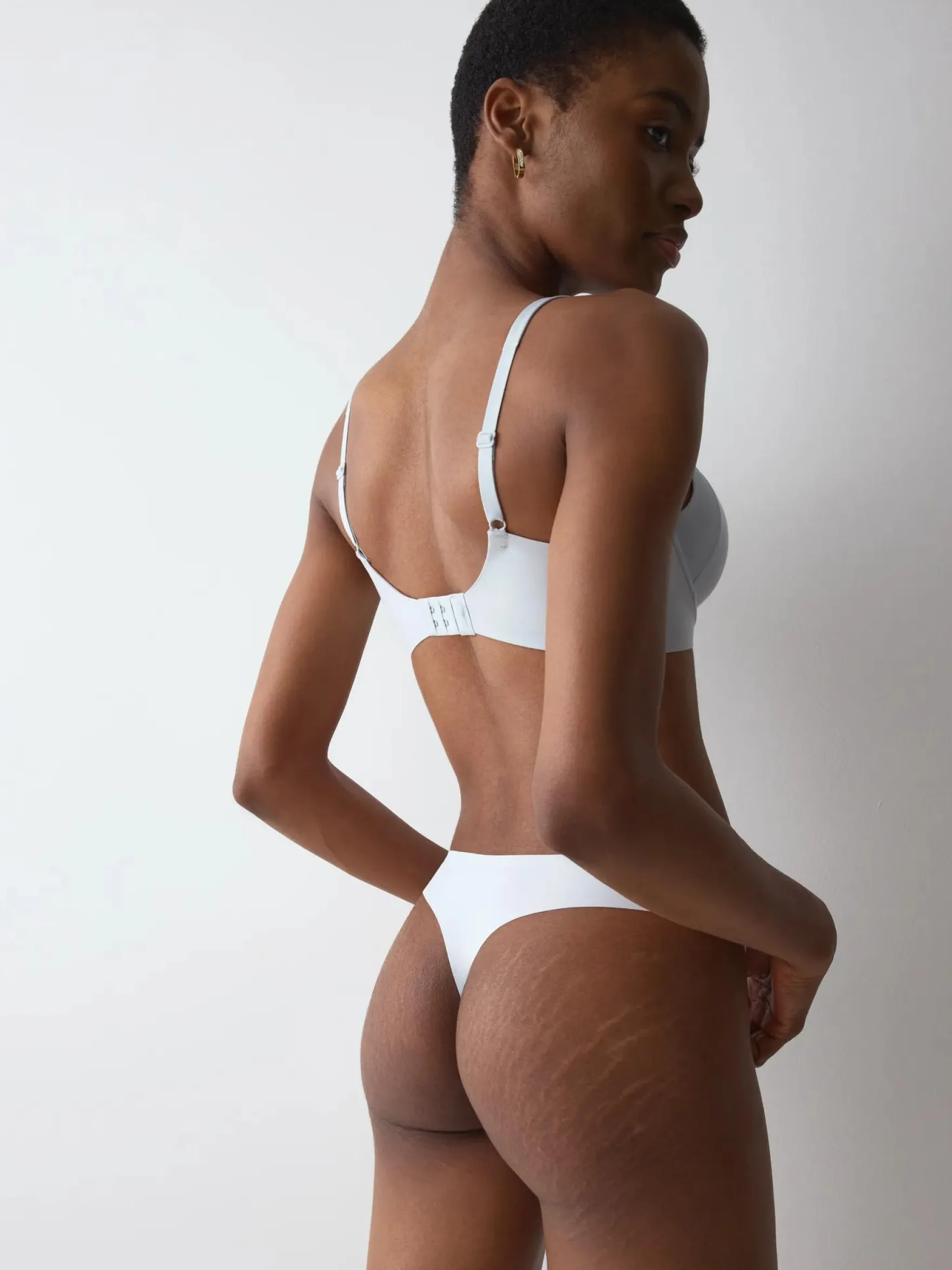BODY MAKE-UP SOFT TOUCH Wired padded bra