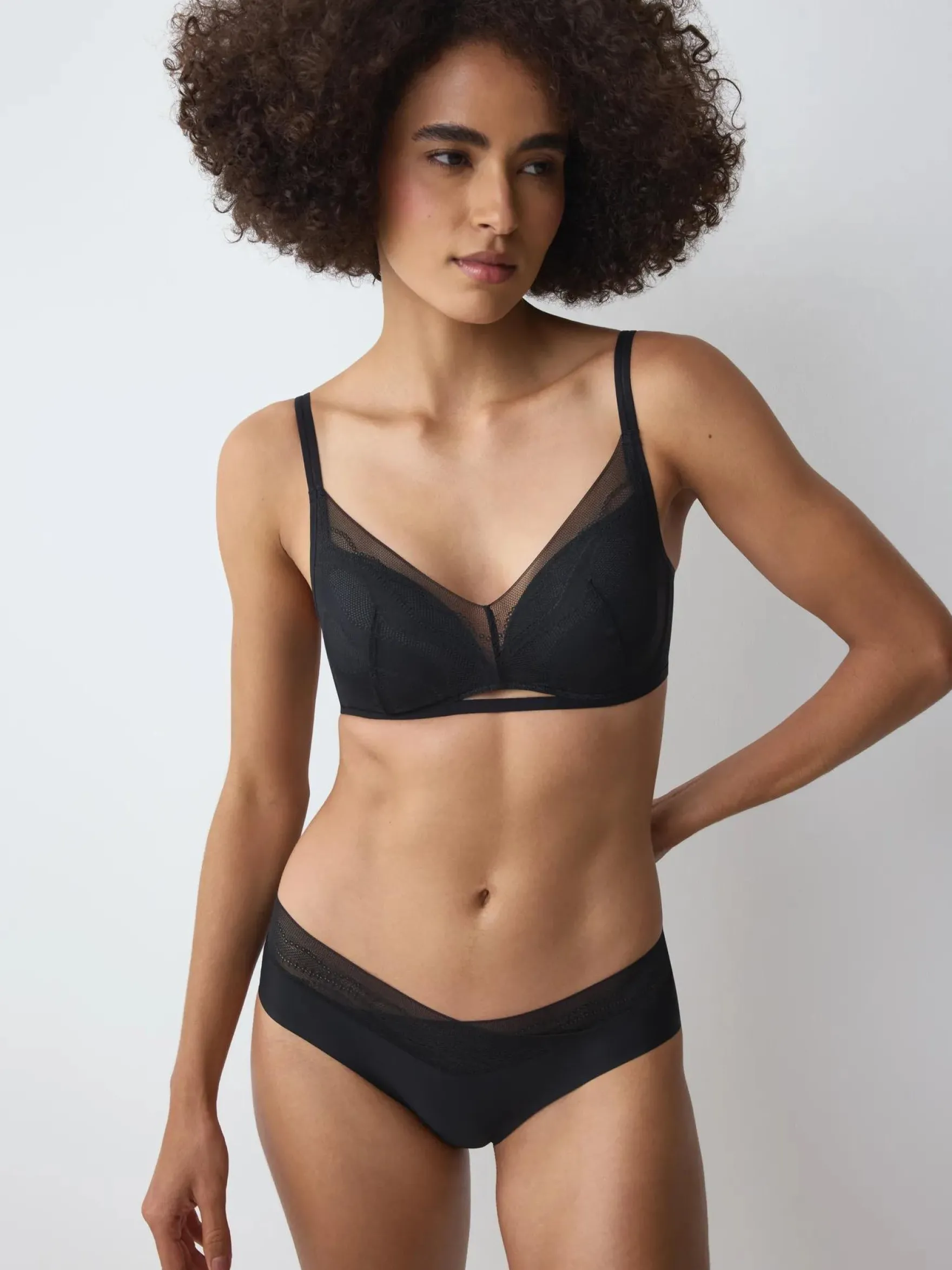 BREATHE & LIFT SMART Padded bra