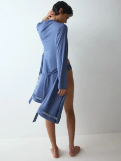 COMFORT ALLURE Robe