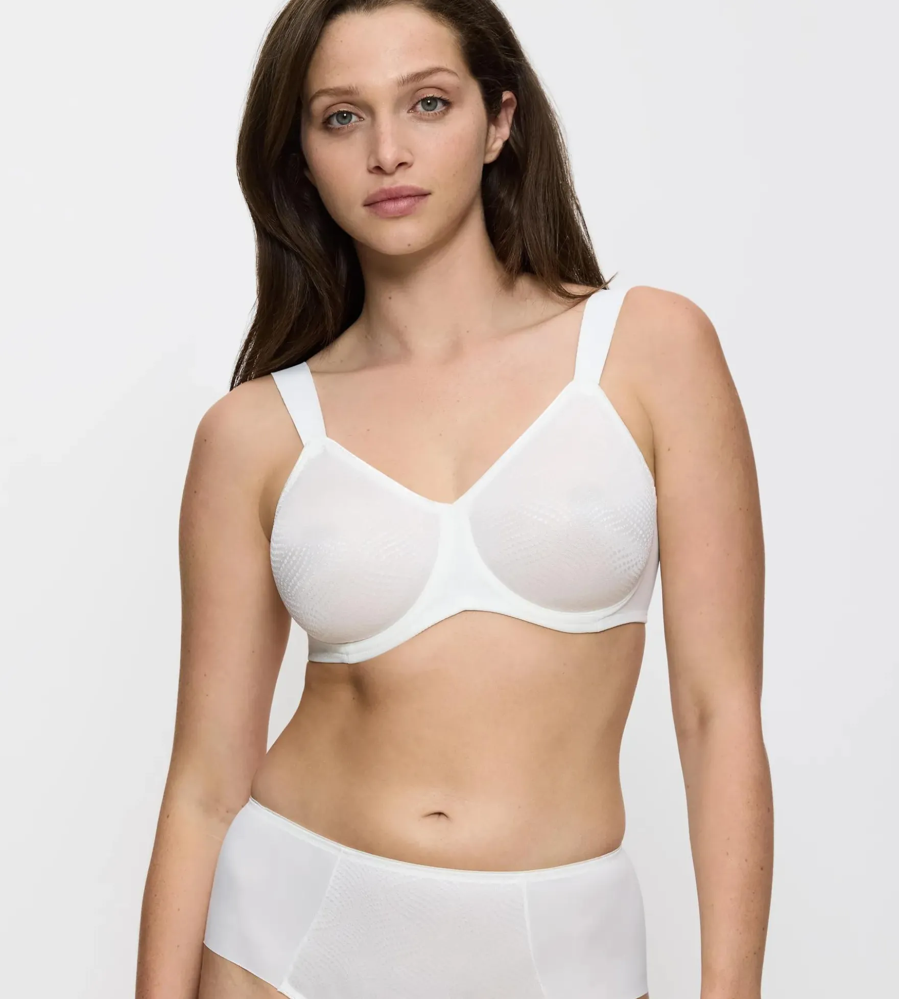 ESSENTIAL MINIMIZER Minimizer bra