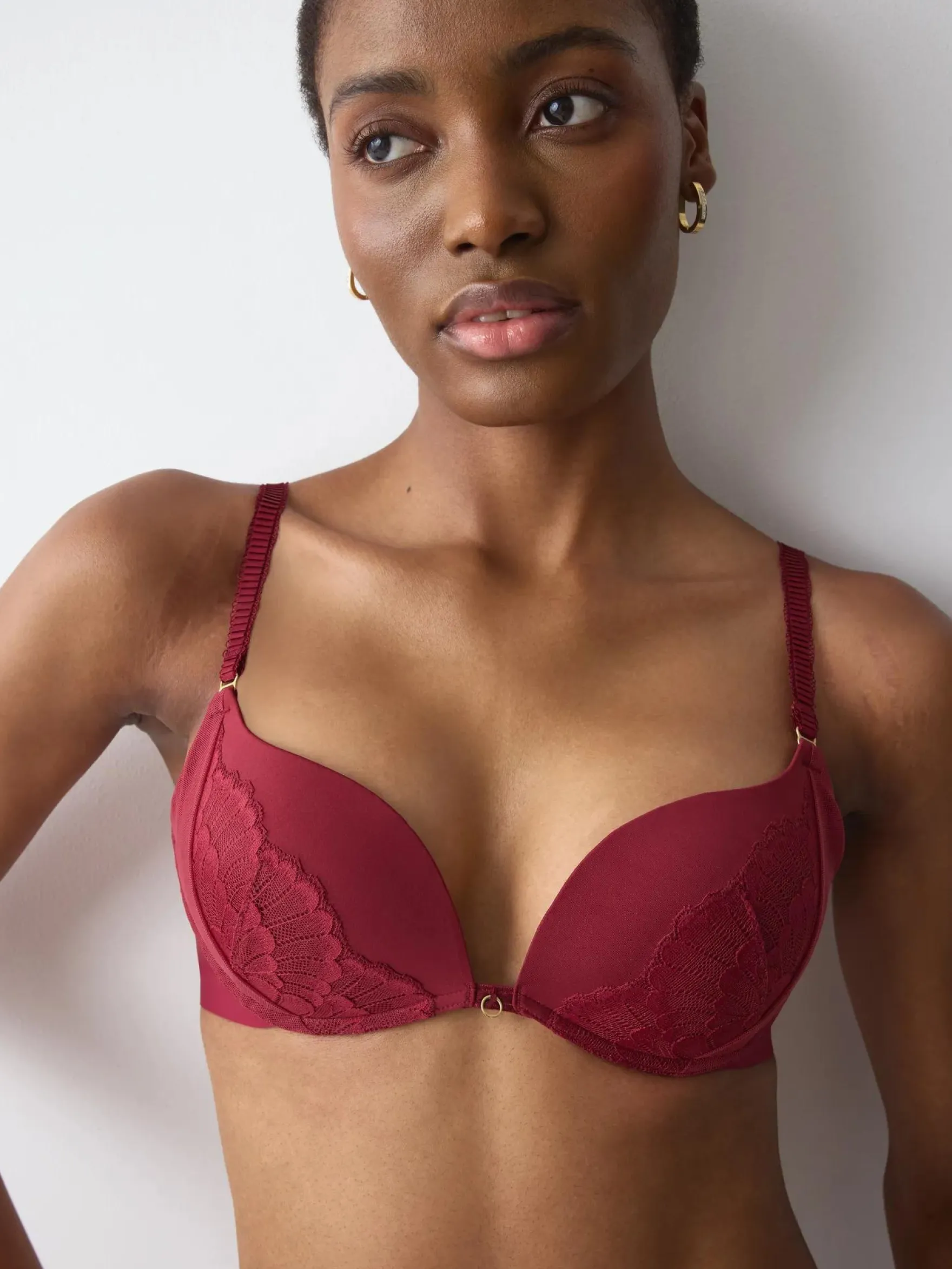 LOVE IN LACE Push-up bra