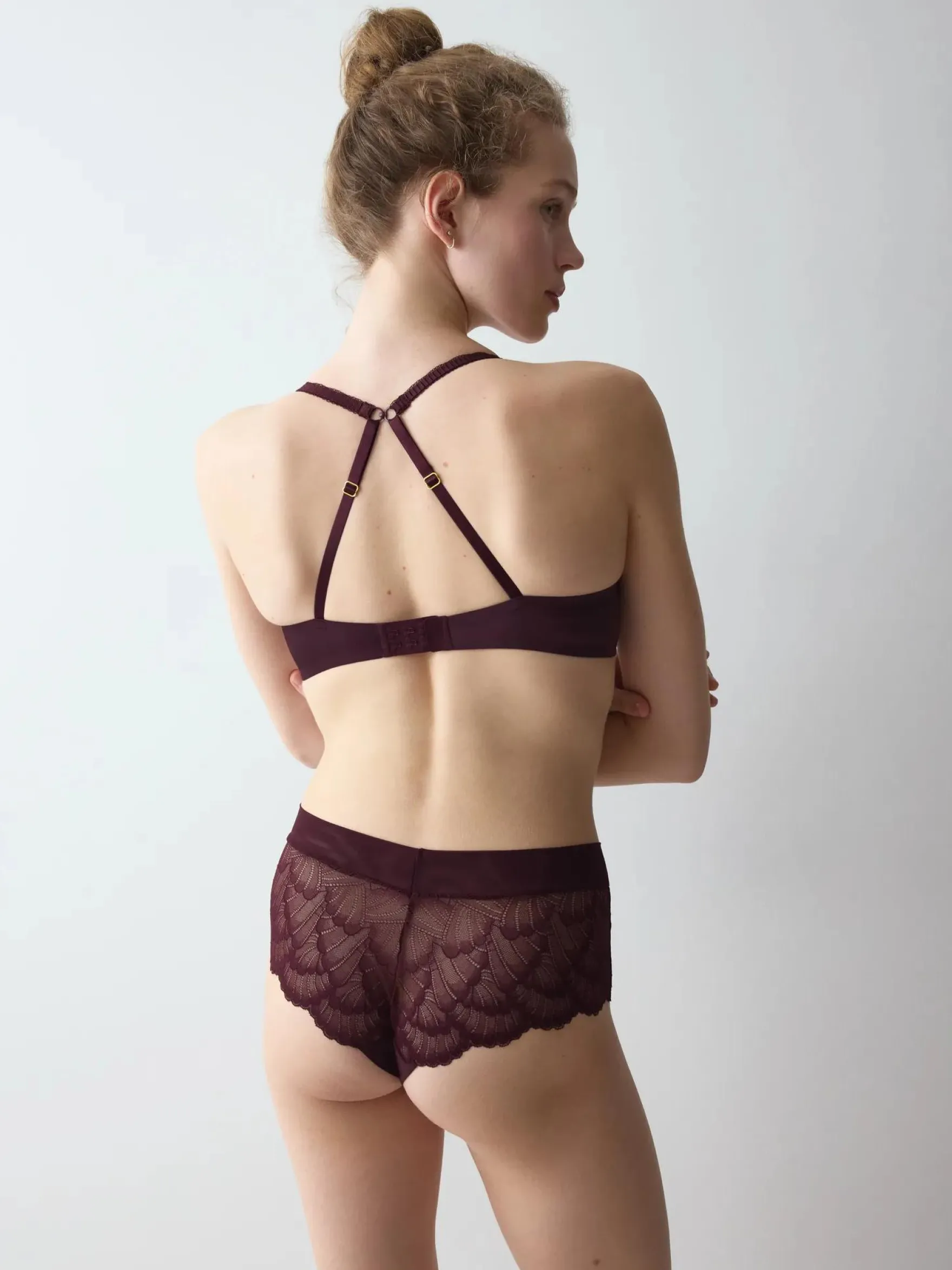 LOVE IN LACE T-shirt bra