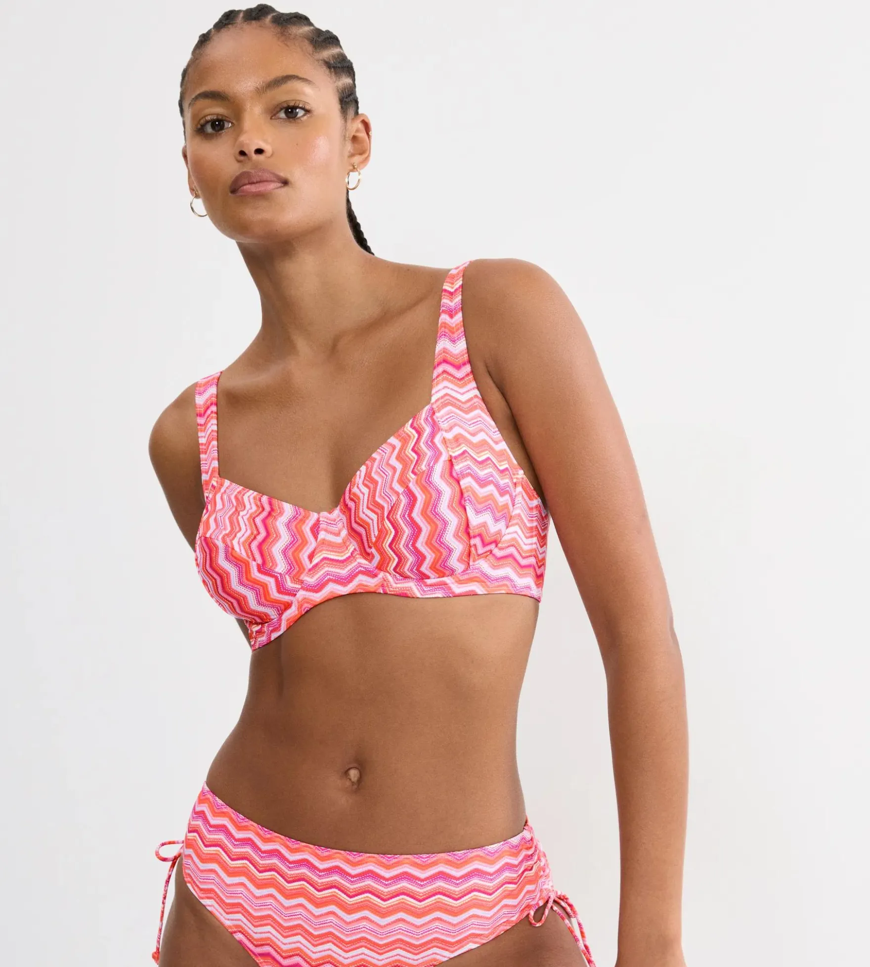 MIX & MATCH SUMMER Wired bikini top