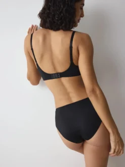MODERN FINESSE Wired padded bra