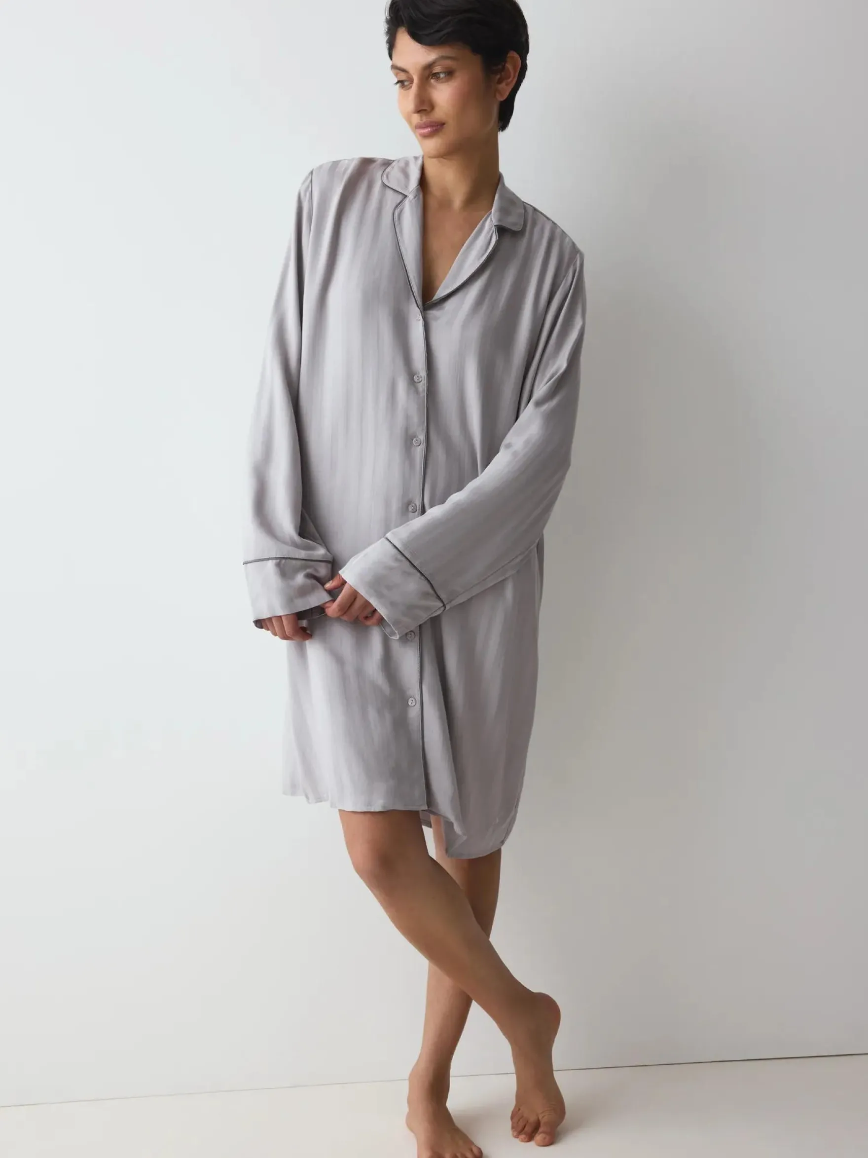 O - LIGHT PAONETTE HW Nightdress