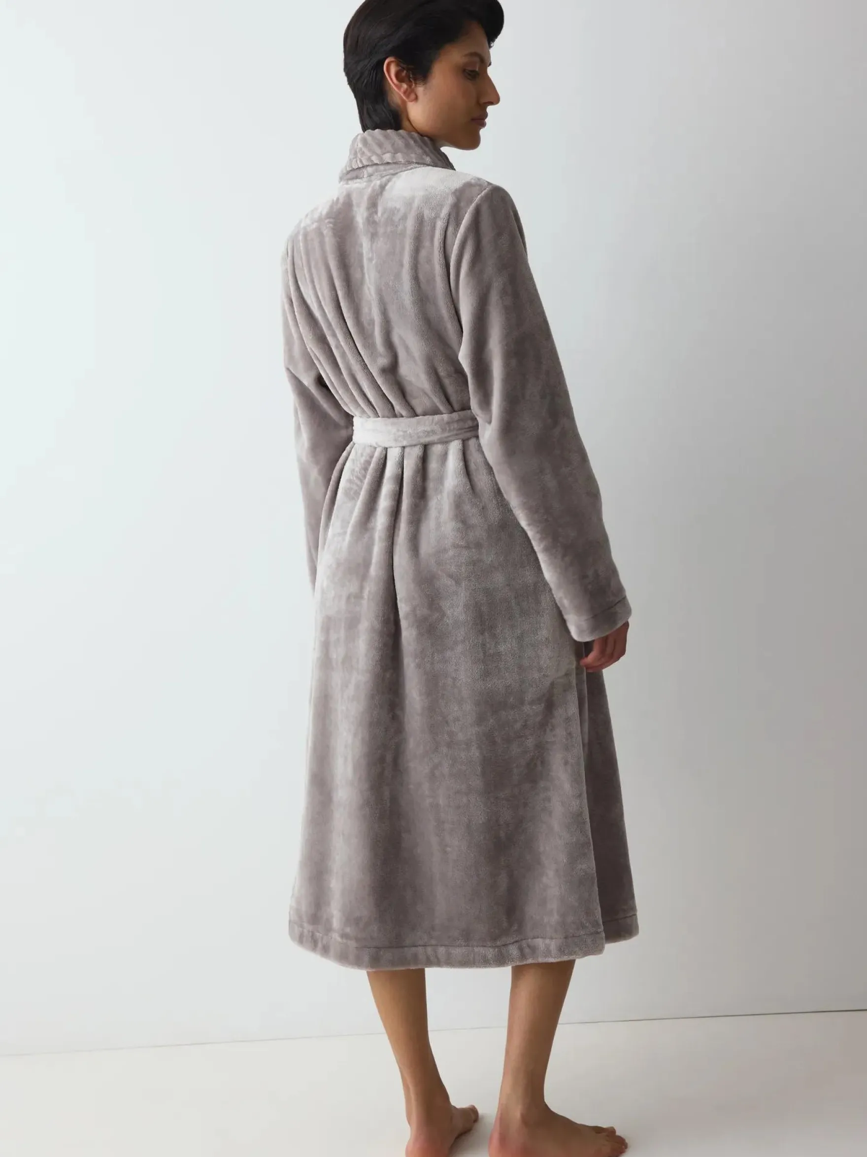 ROBES Robe