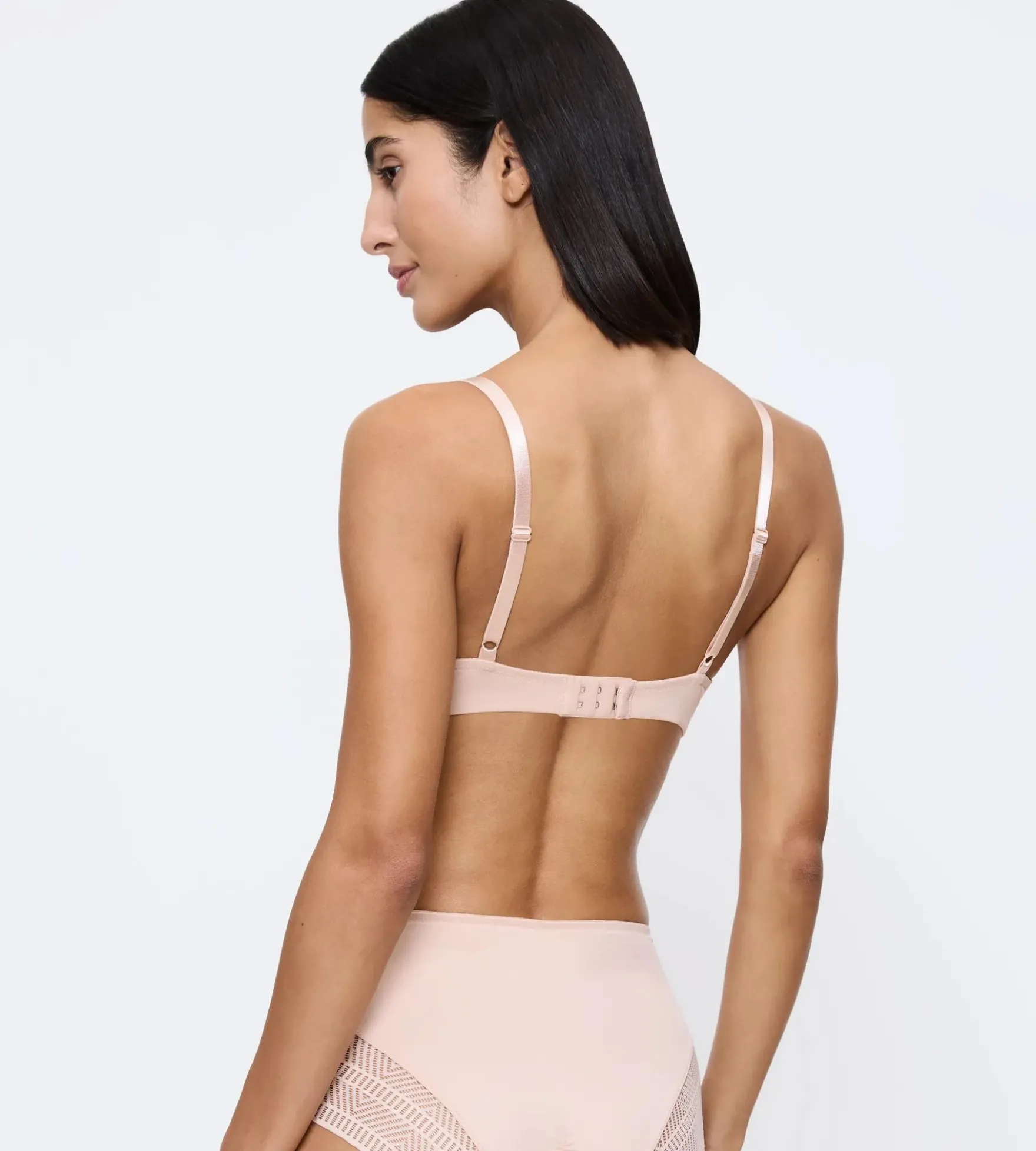 SHAPING IMPRESSIONS Wired padded bra