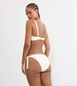 SUMMER DUNE Wired bikini top