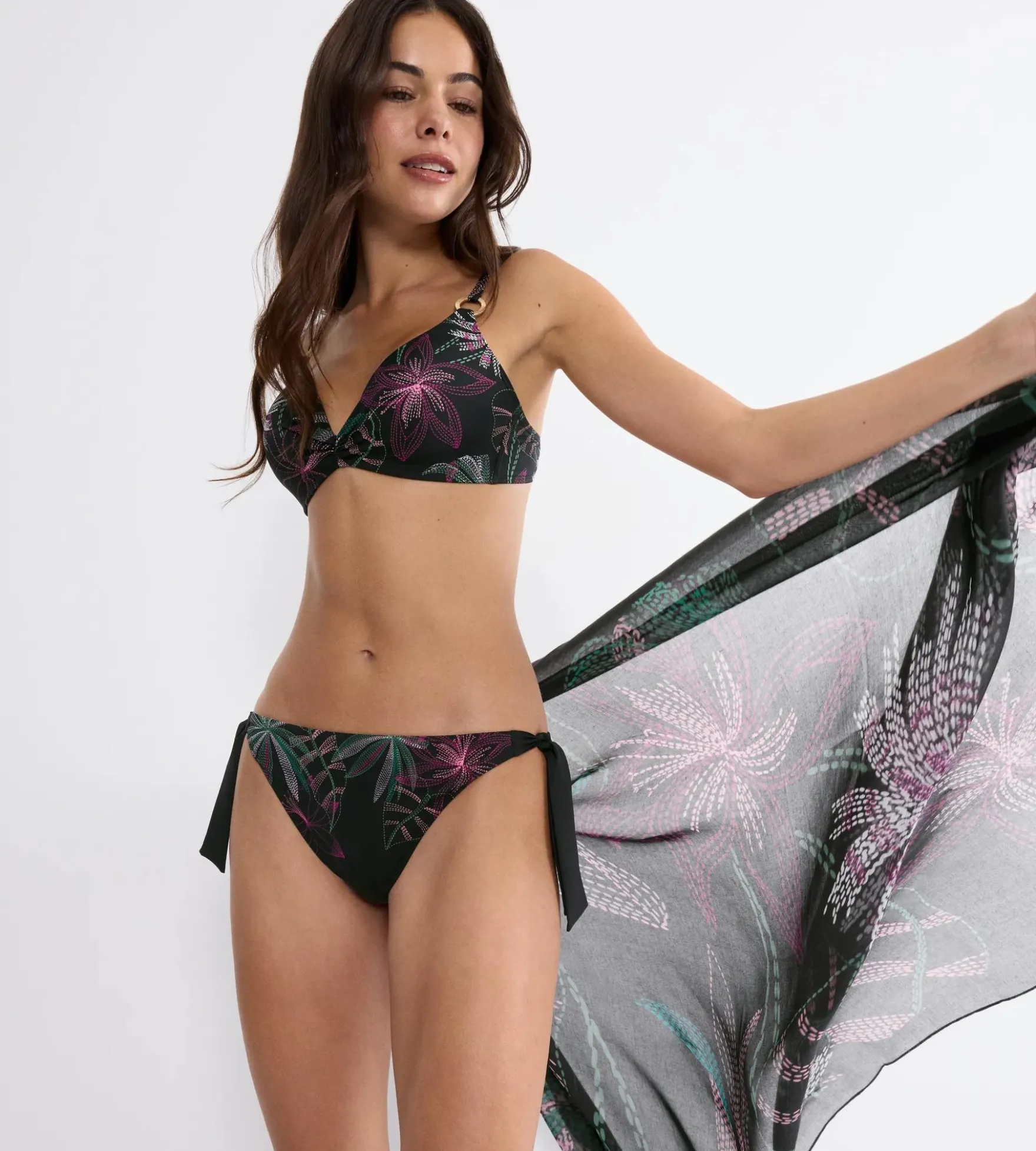 SUMMER TROPICS Tai bikini bottoms
