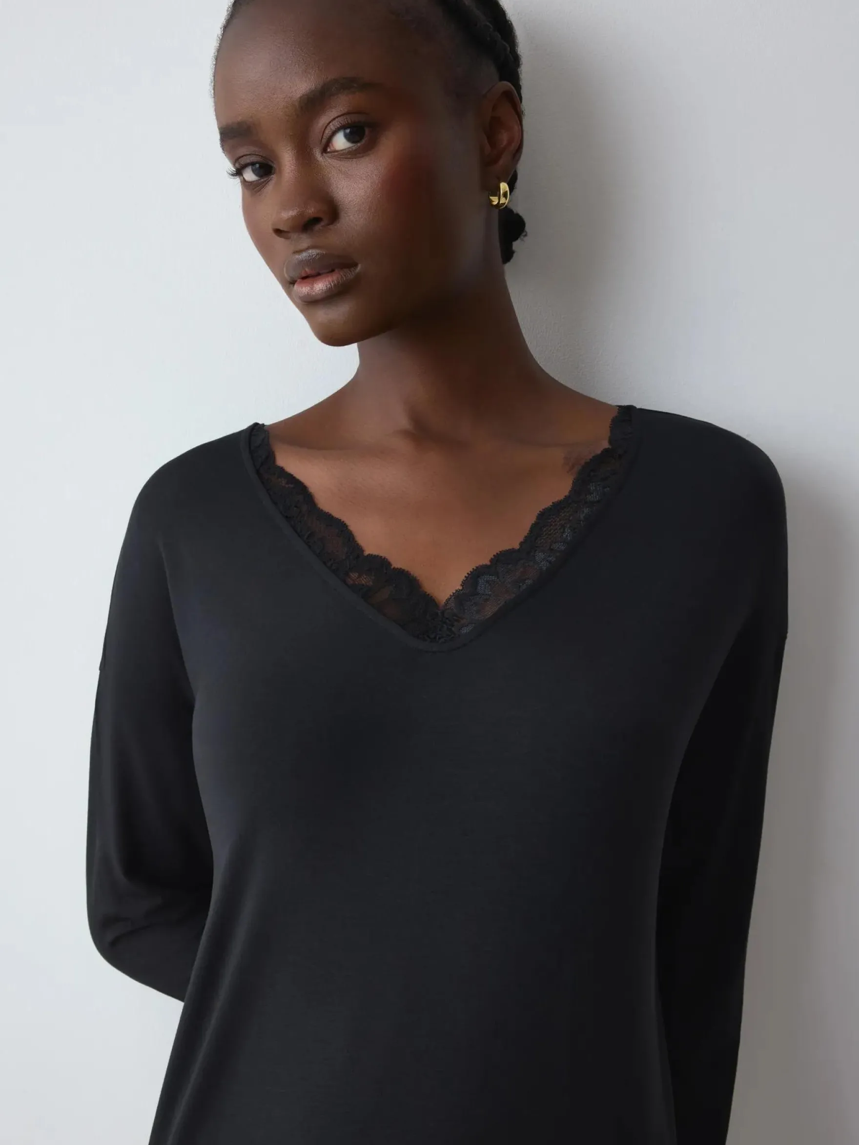 TIMELESS SENSUALITY Nightdress