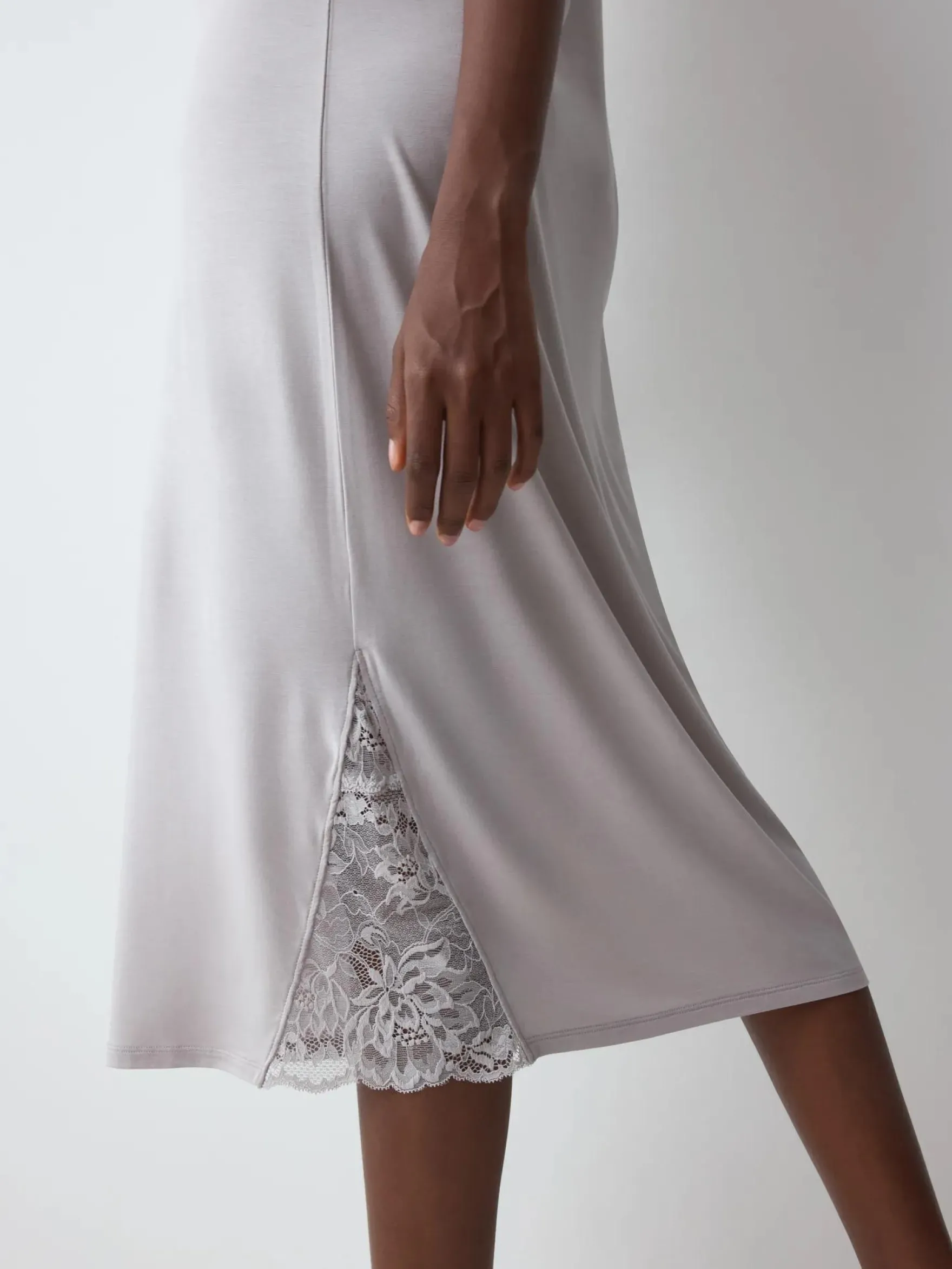 TIMELESS SENSUALITY Nightdress