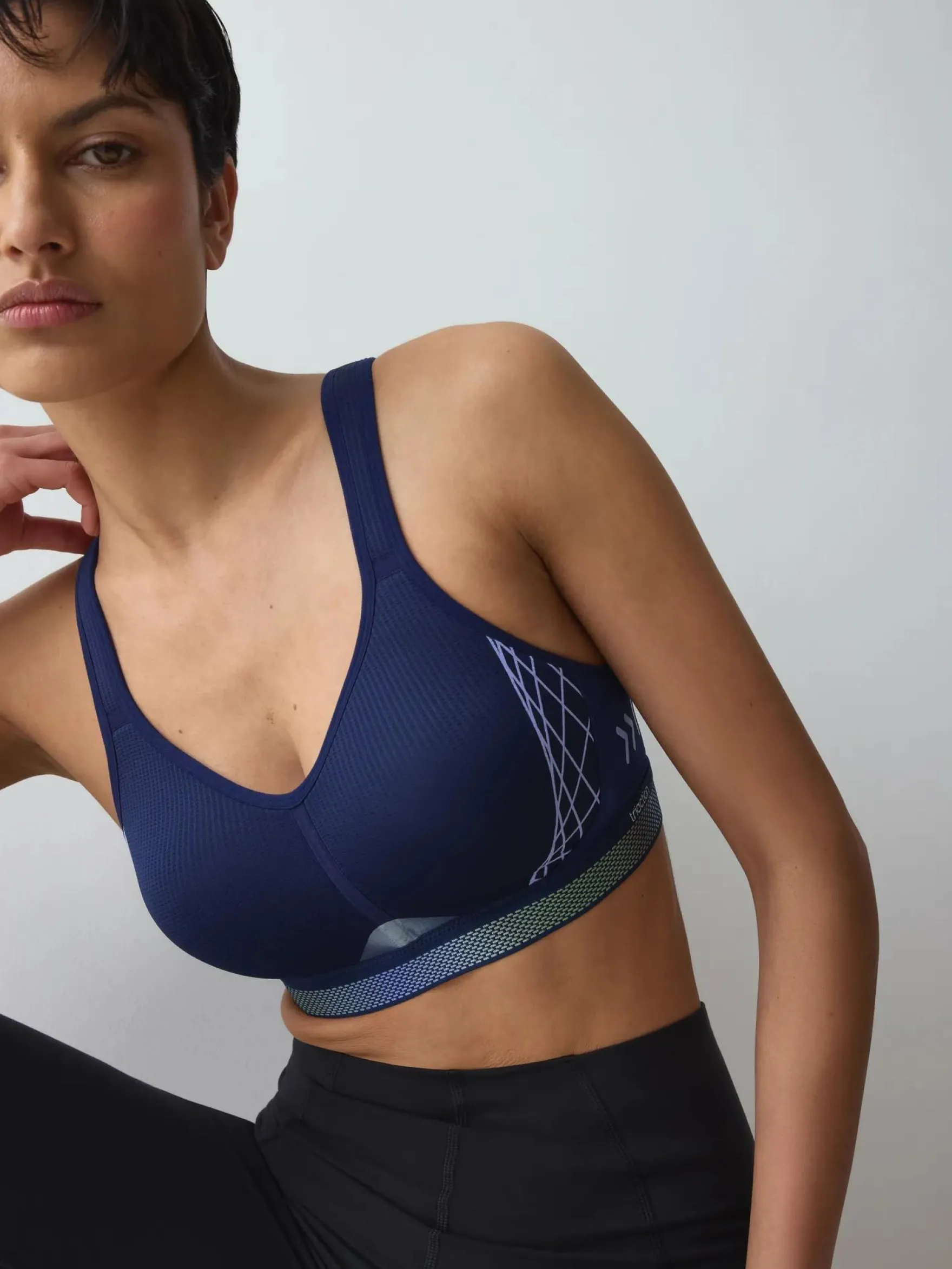 TRIACTION CARDIO FLOW Sports bra
