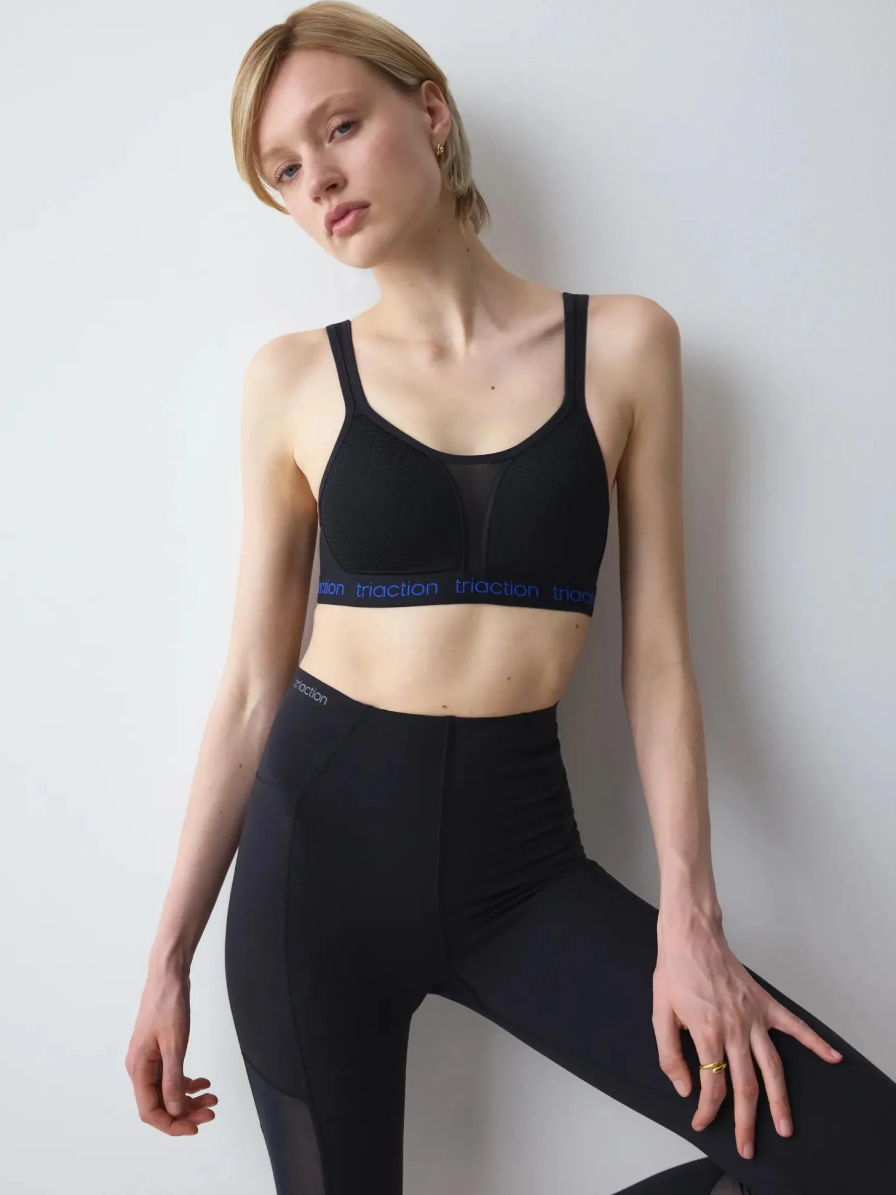TRIACTION ENERGY LITE Sports bra