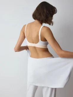 TRIACTION HYBRID LITE Sports bra