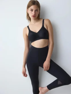 TRIACTION WELLNESS Sports bra