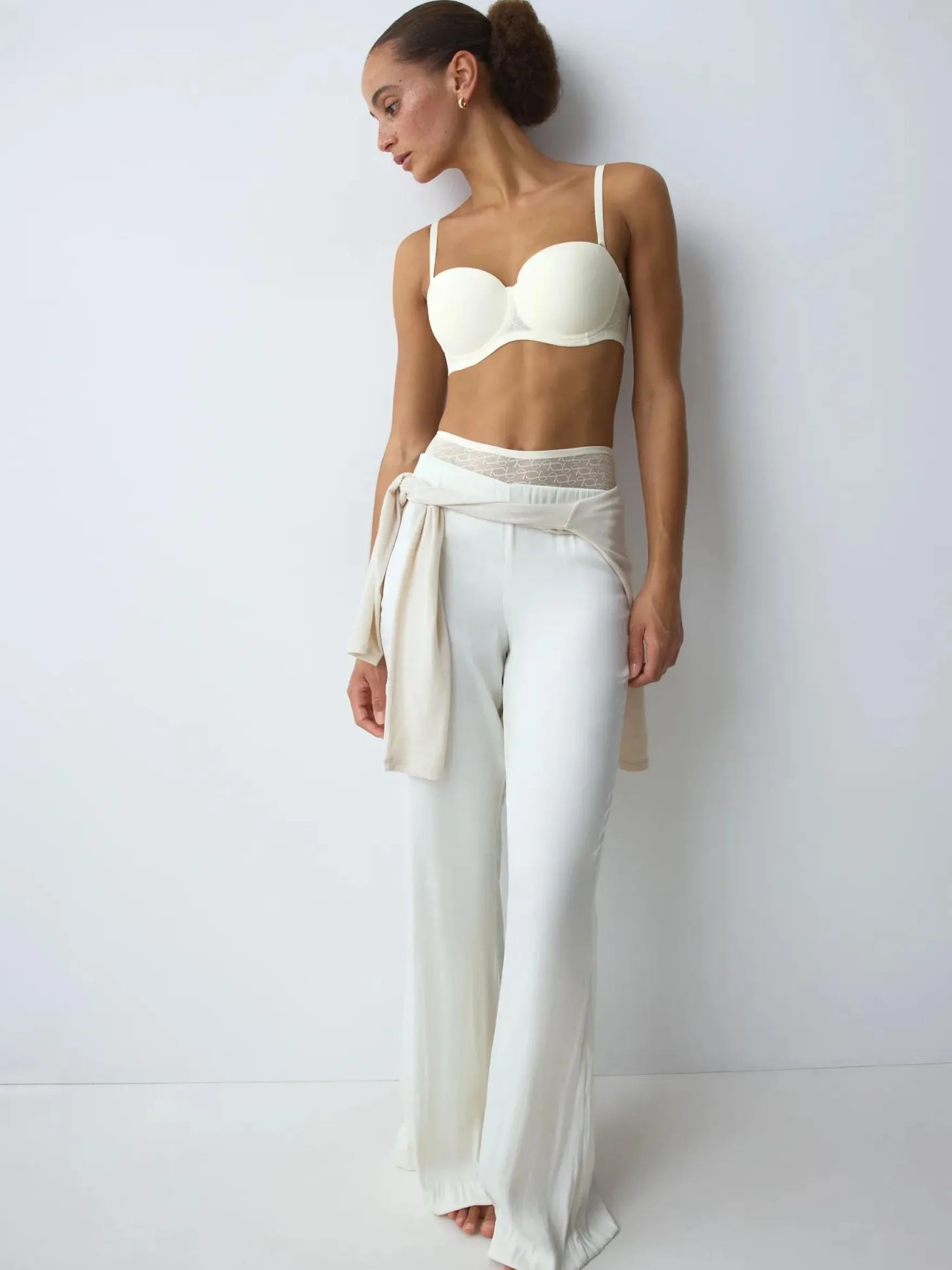 TRIUMPH SIGNATURE SHEER Wired padded bra with detachable straps